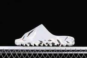 Yeezy Slide “MX Black”