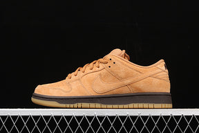 Dunk “Wheat Mocha”