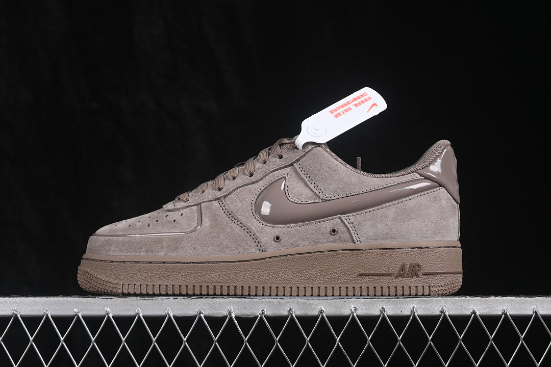 Air force 1 “Suede Glossy Mink Brown”