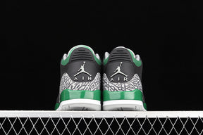 Air Jordan 3 "Pine Green"