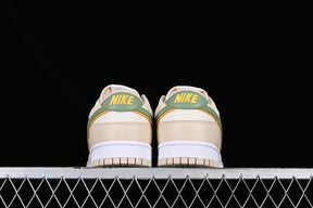 Dunk “Light Tan”
