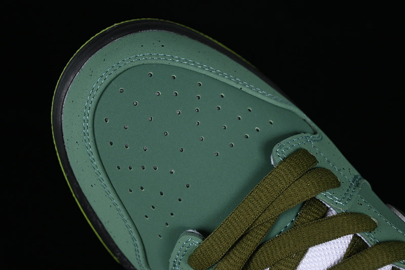 Dunk x Concepts “Low Green Lobster”