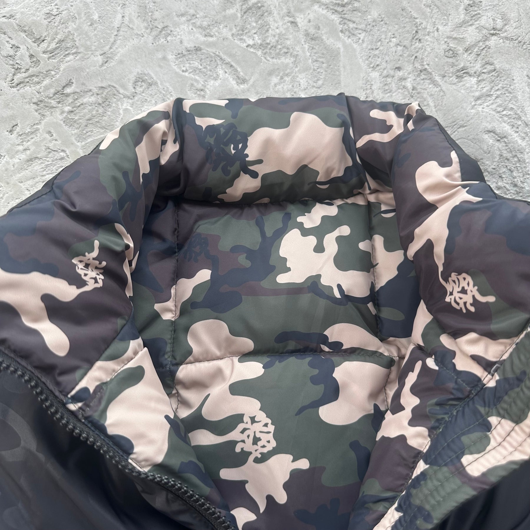 Colete Mertra “Reversible Puffer”