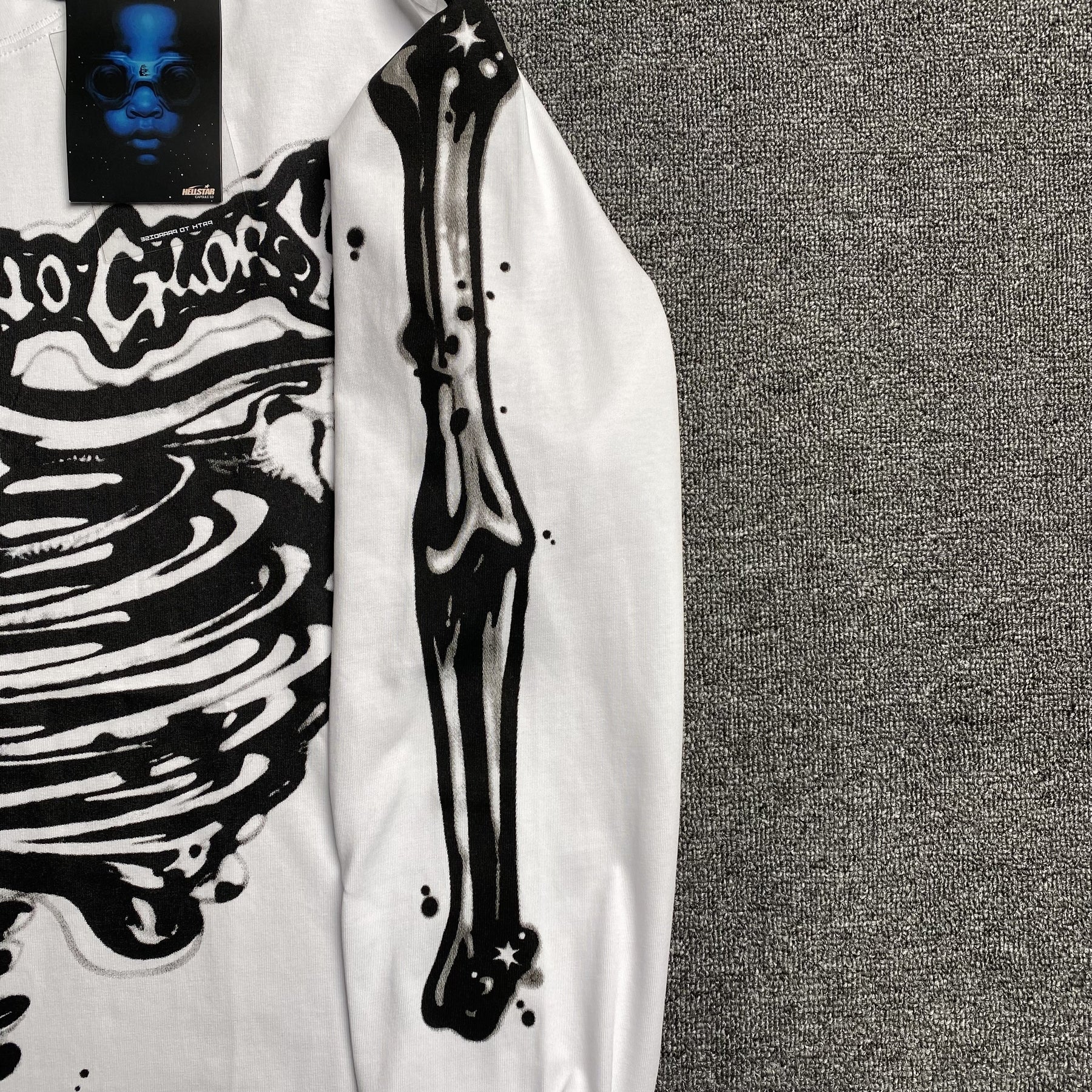 Sueter Hellstar “Airbrushed Bones”