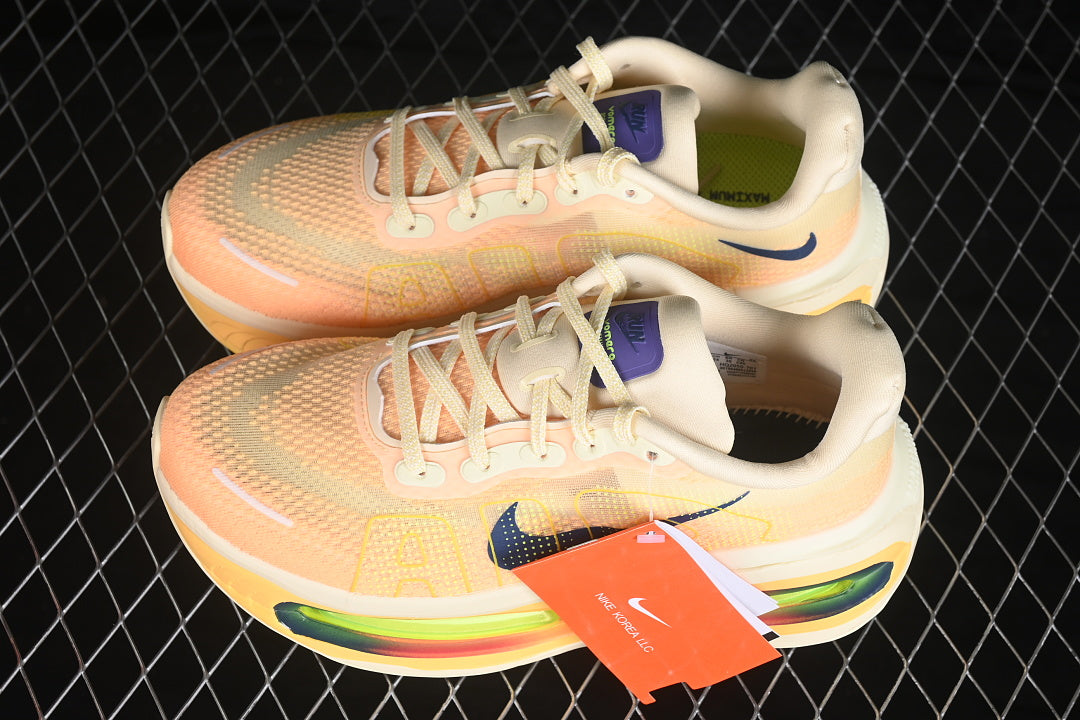 Nike Vomero “Premium Alabaster”