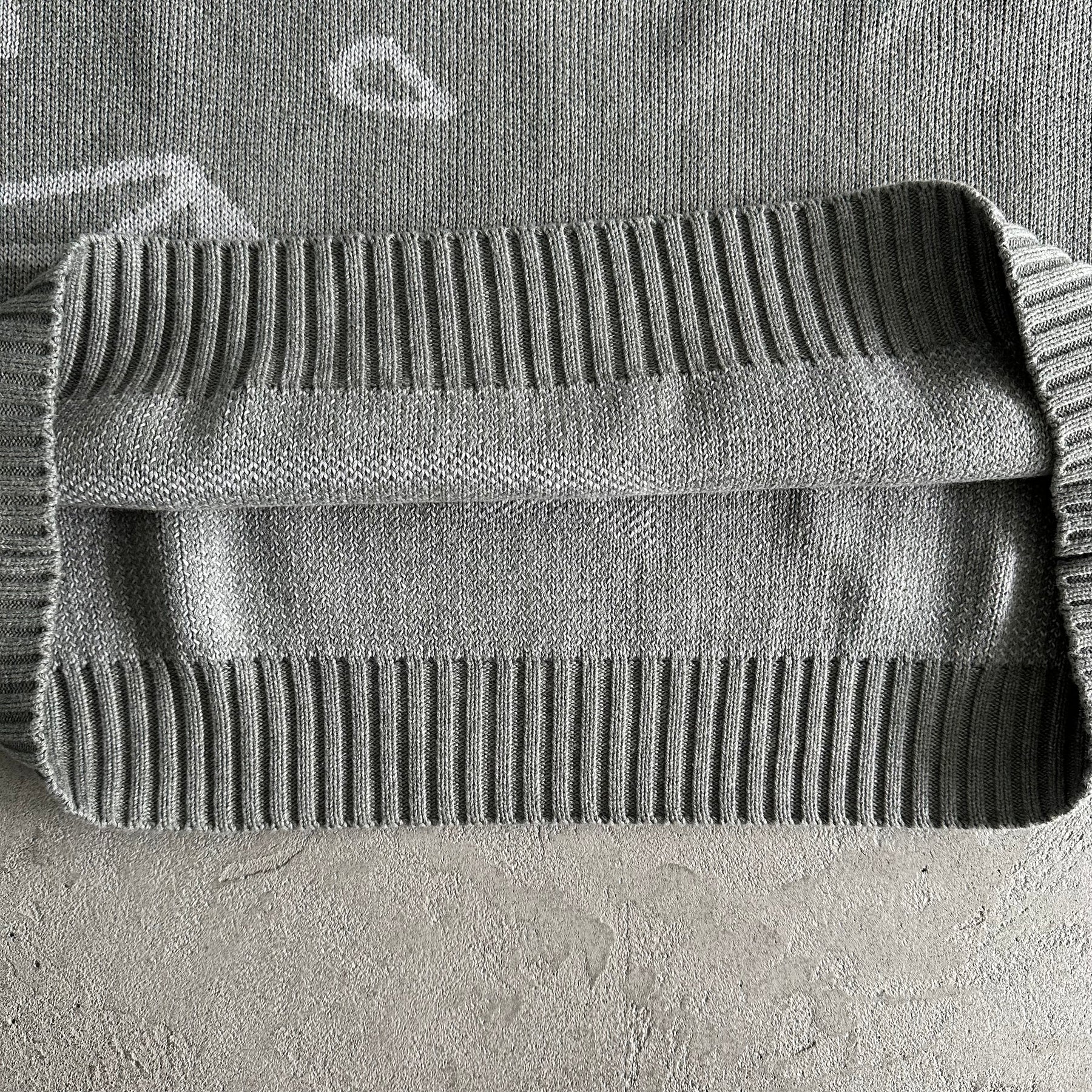 Sueter Broken Planet “Knit sweater forest” ( Cinza )