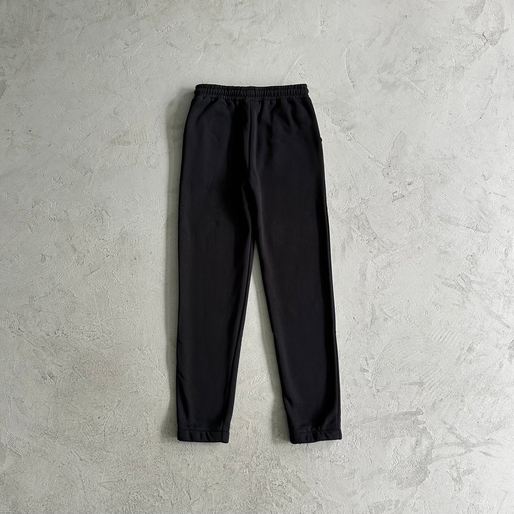 Conjunto Trapstar “Gradient Arch” ( Vermelho e Preto )