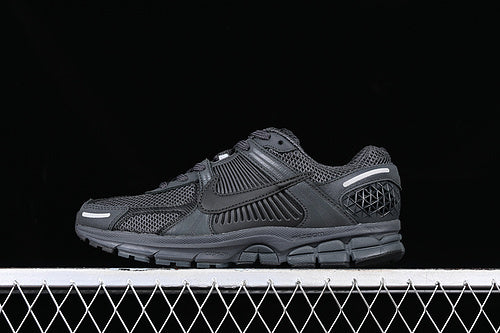 Vomero 5 “Anthracite"