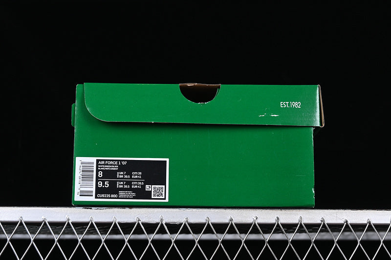 Air force 1 x Stranger things “Hawkins” ( Branco com Verde )