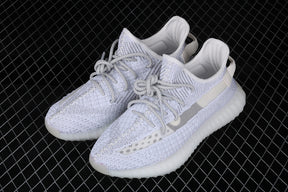 Yeezy 350 V2 “Static Reflective” (Branco)
