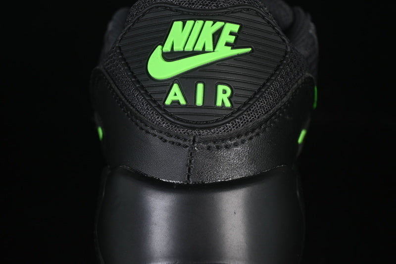 Air max 90 “Black Green Black”