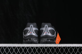 Nike P-6000 “Black Cool Grey”