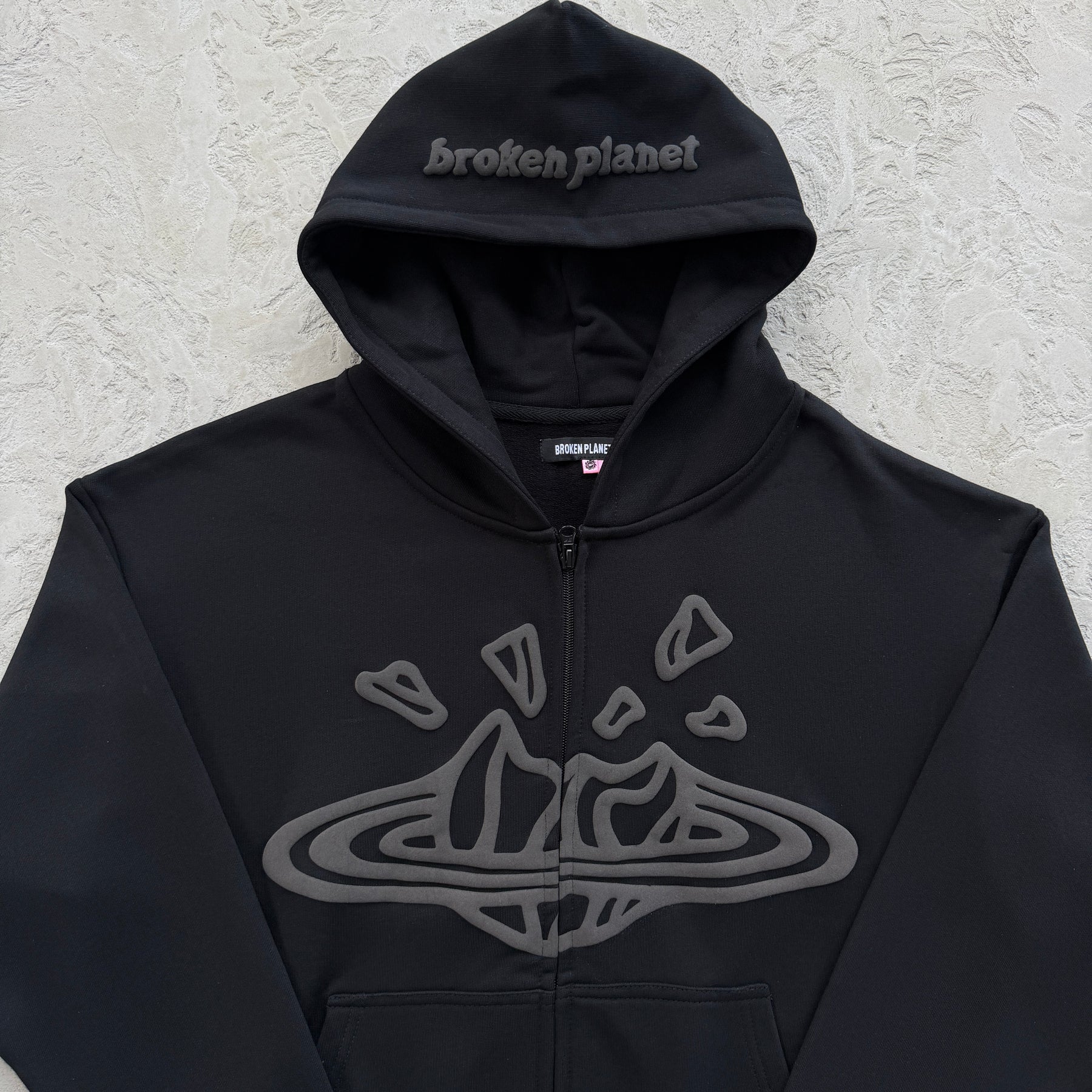 Moletom Broken Planet “BPM Black Hoodie”