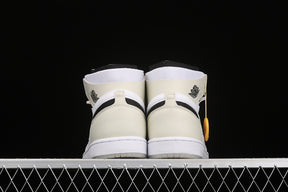 Air Jordan 1 High “CMFT 2 Summit White”