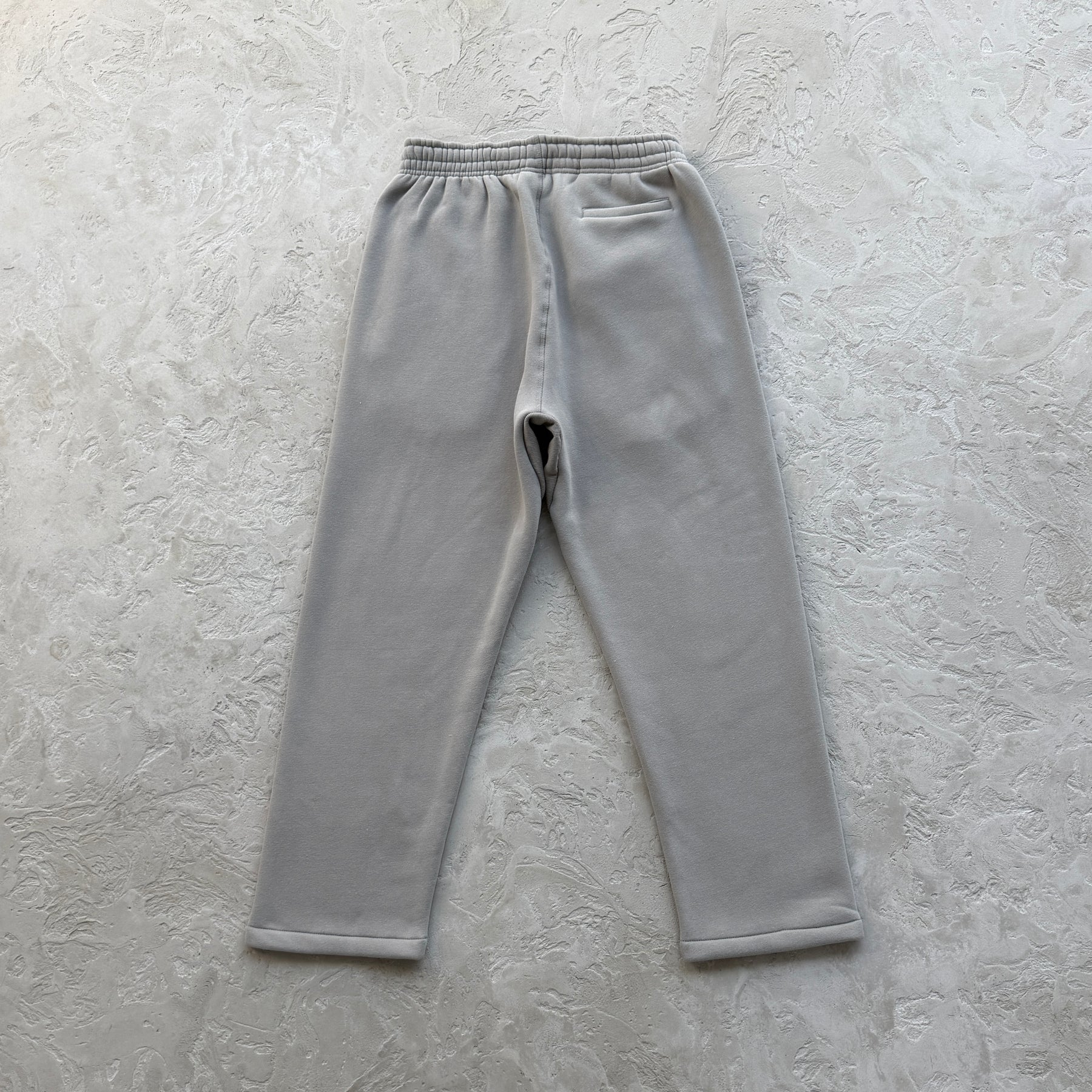 Conjunto Corteiz “College Arch Open” ( Cinza )