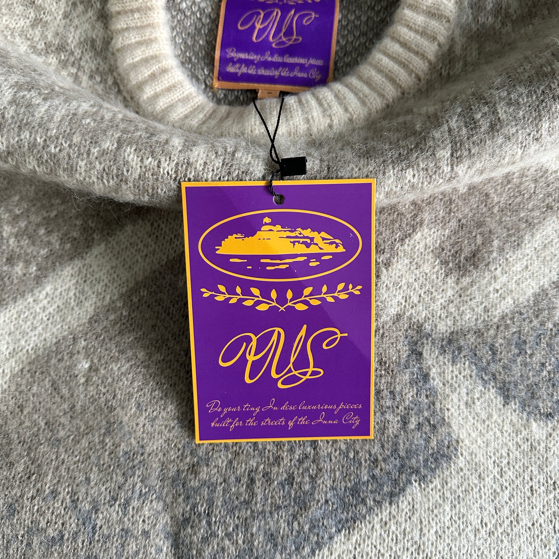 Sueter Corteiz “C-star Mohairknit”