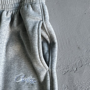 Calça Corteiz “HMP Straight Jogging”