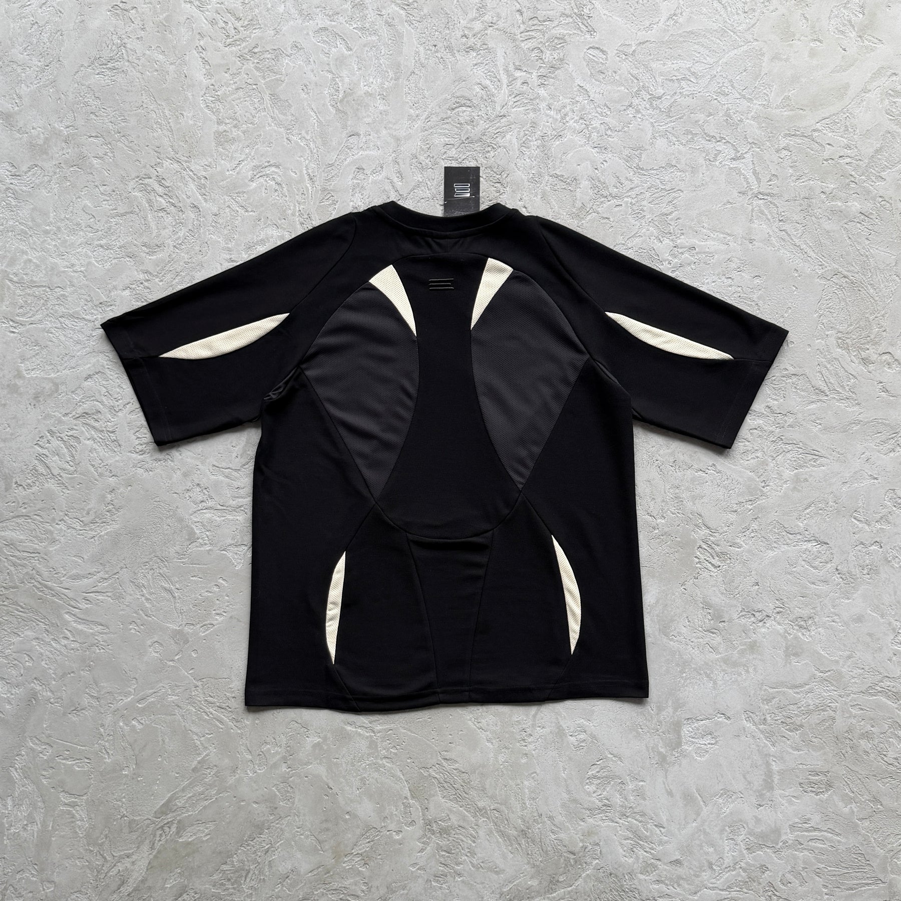 Camisa Mertra “Black Wisp”
