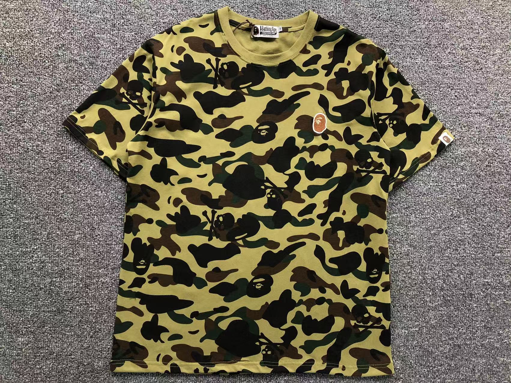 Camisa Bape “Camo Ape”