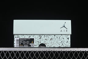 Jordan 4 “Abundance Seafoam”