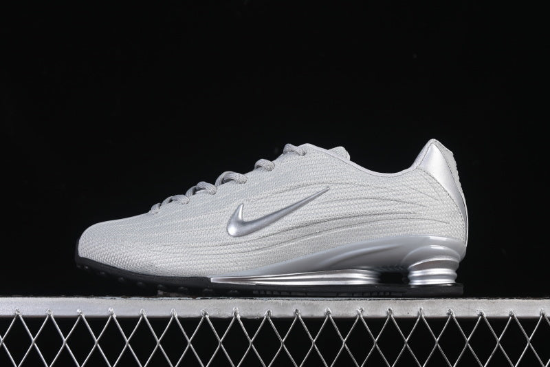 Nike Shox Z “Metallic Silver”