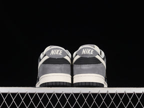 Dunk “Black Stealth”