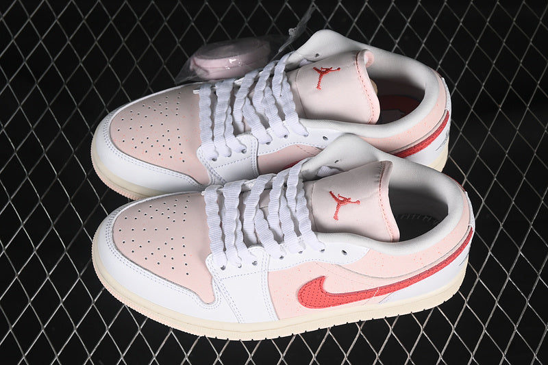 Air Jordan 1 Low “Strawberry Milkshake”