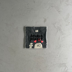 Camisa Broken Planet “Music Festival Limited Tee”