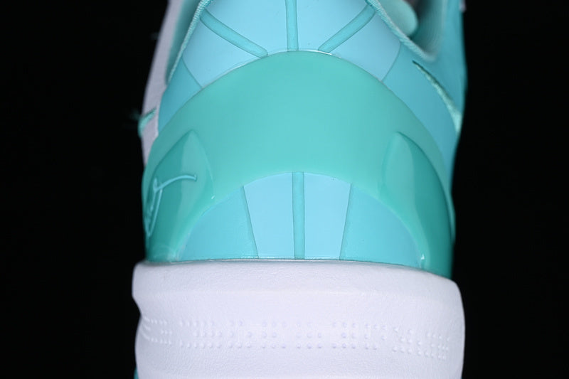 Nike Kobe 8 “Radiant Emerald”