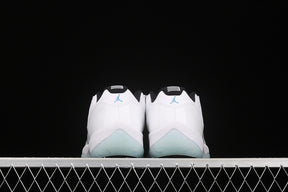 Air Jordan 11 Low ”Legend Blue”