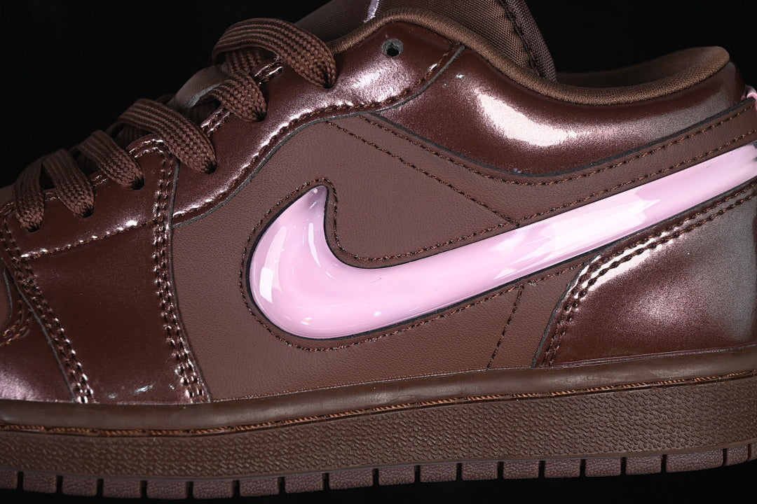 Air Jordan 1 Low "Valentine's Day Chocolate”