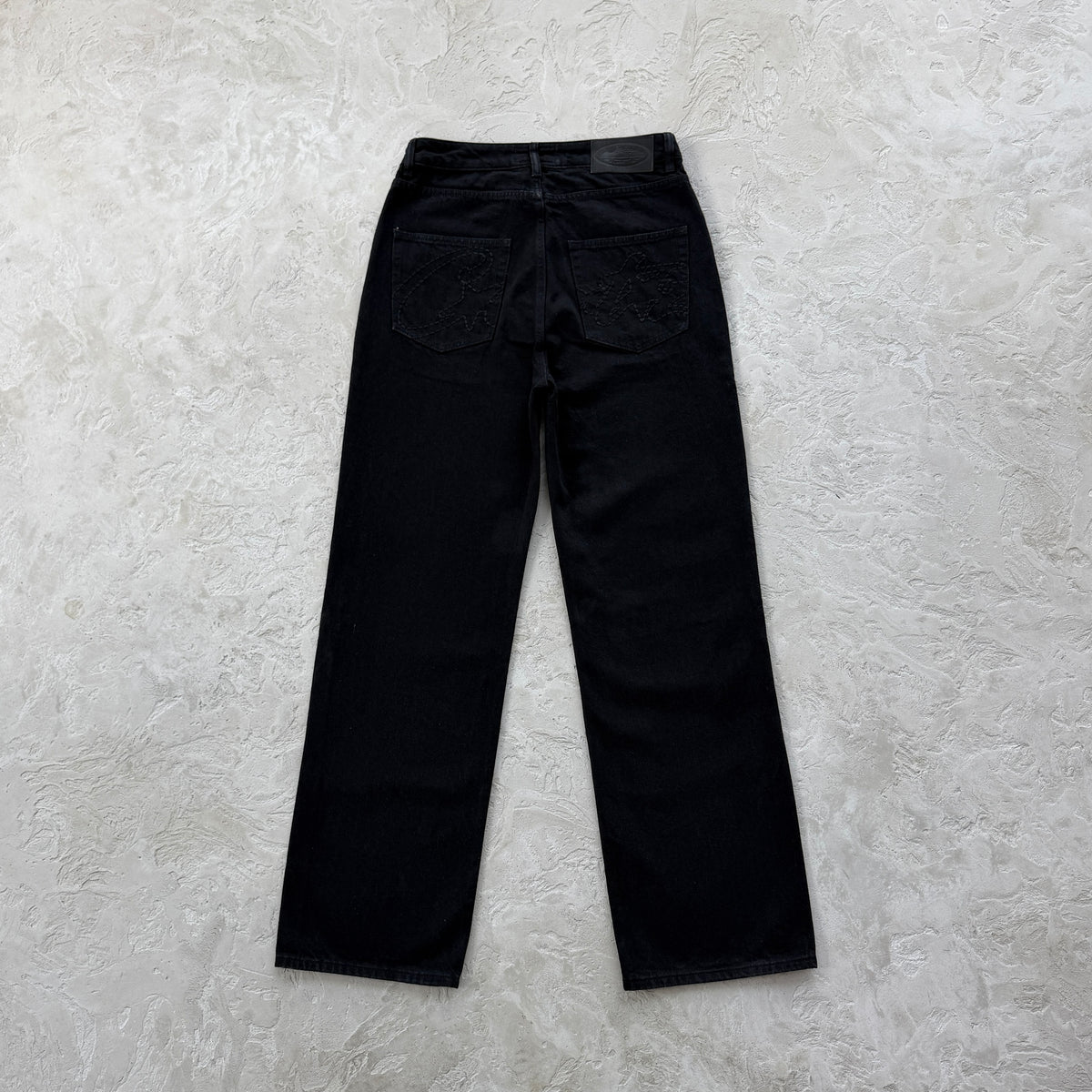 Calça Corteiz “Allstarz Denim Triple Black” ( Pronta Entrega )