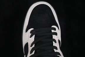 Dunk “Light Orewood Brown”