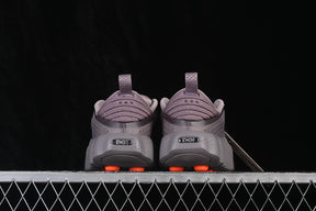 Nike mind 002 “Metallic Cool Grey”