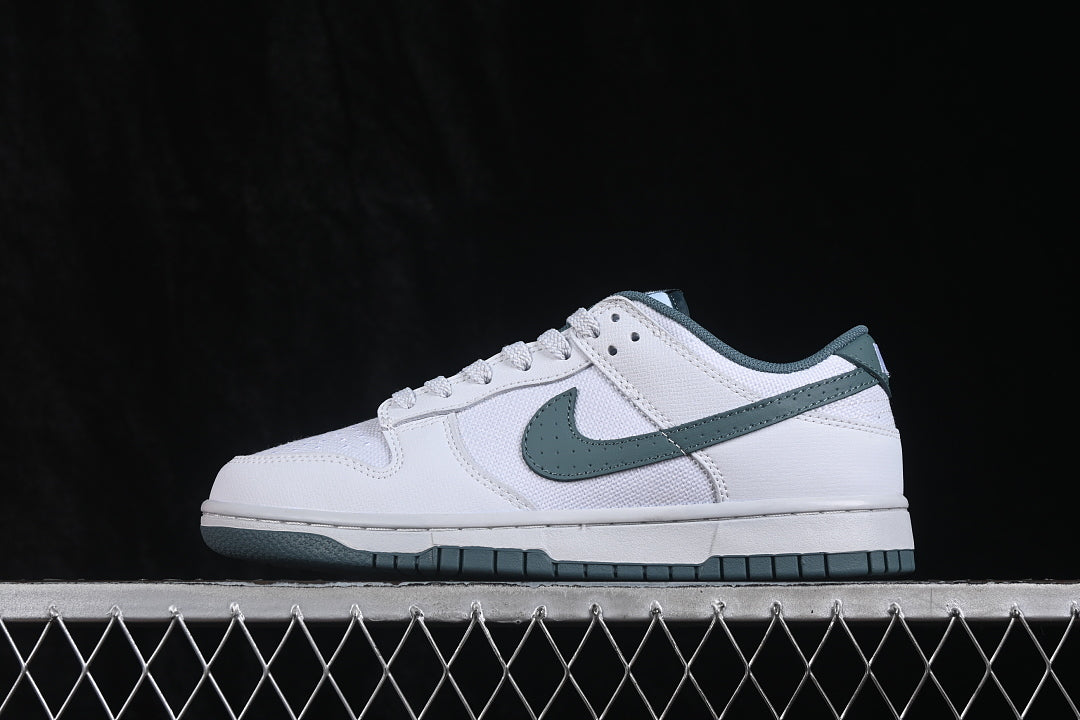 Dunk “Platinum Mineral Slate”