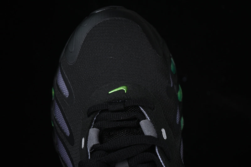 Air Max DN8 “Black Volt”