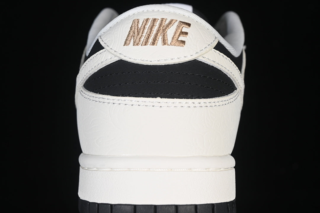 Dunk “Embossed Baroque Sail”