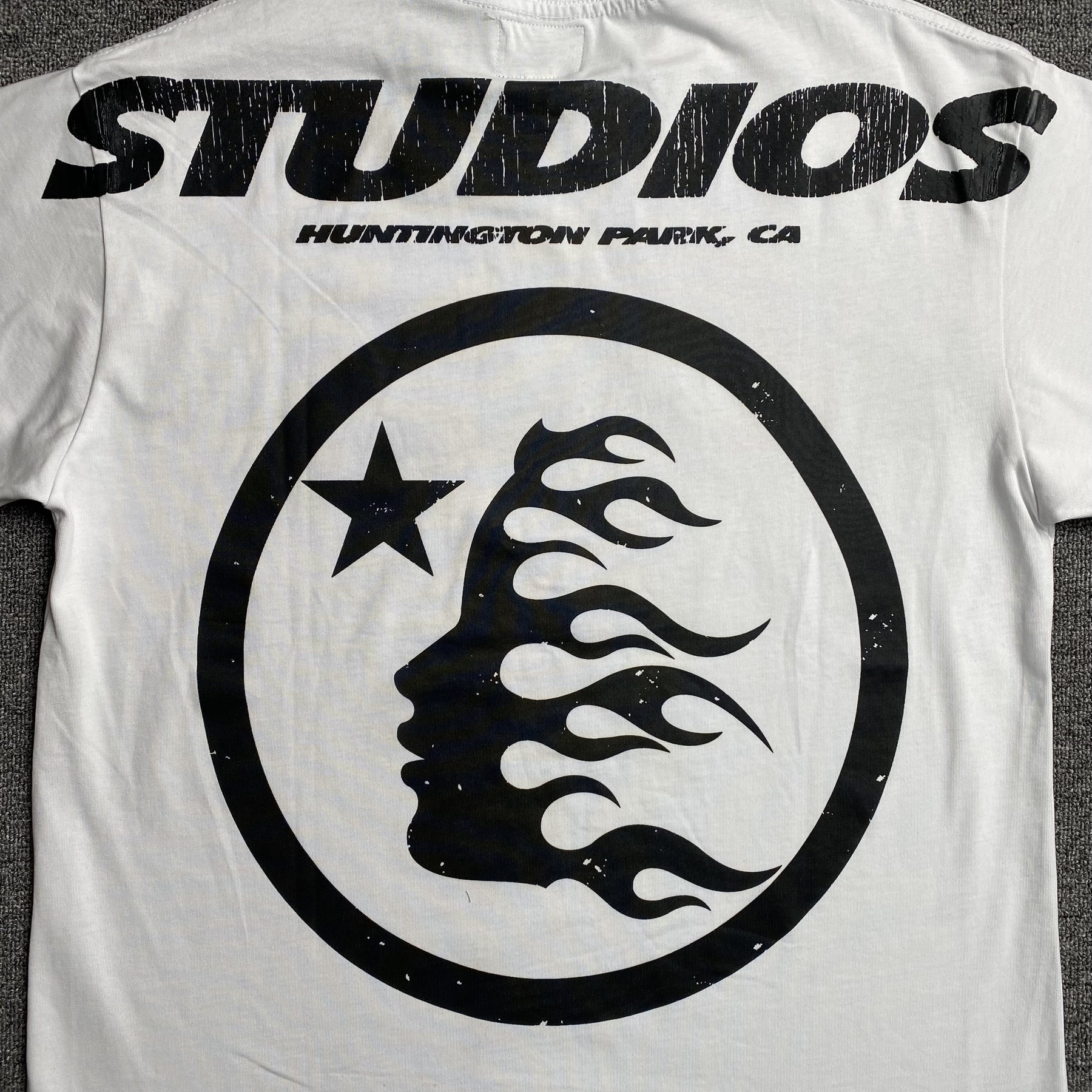 Camisa Hellstar “Huntington Park” ( Branca )