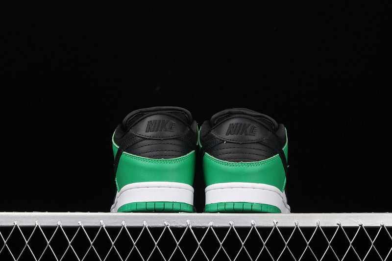 Dunk “Vintage Green”