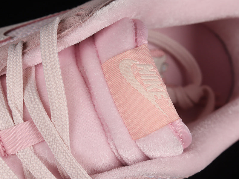 Dunk “ Pink Teddy Bear”