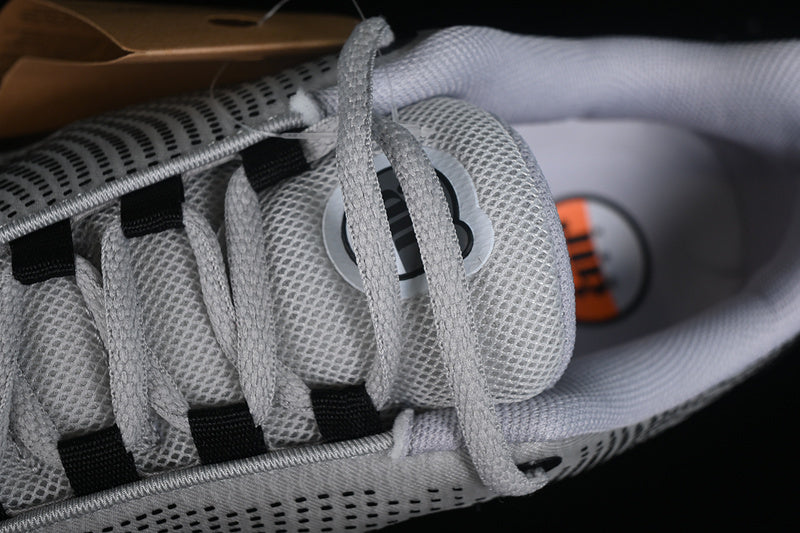 Air Max DN “Grey Black”