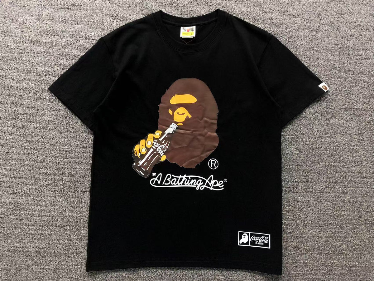 Camisa Bape x Coca-Cola “Coke Ape”