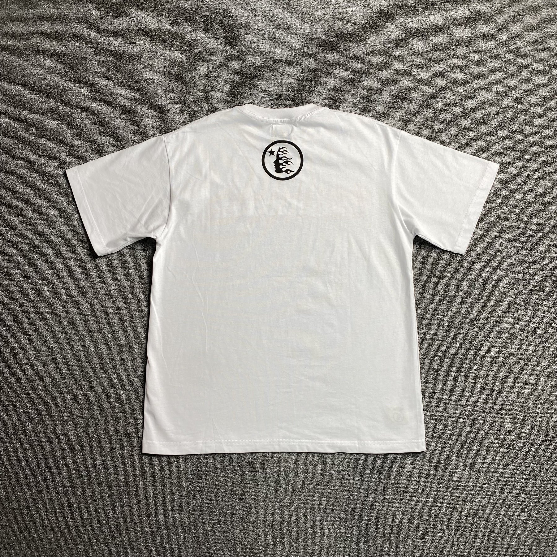 Camisa Hellstar “Box Logo”