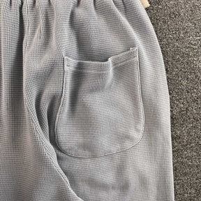 Calça Vertabrae “Ripped Geometric Embroidery”