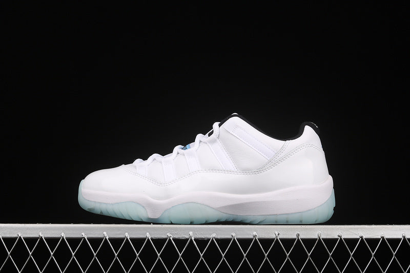 Air Jordan 11 Low ”Legend Blue”