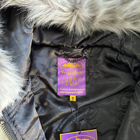 Casaco Corteiz “Faux Fur Hooded”