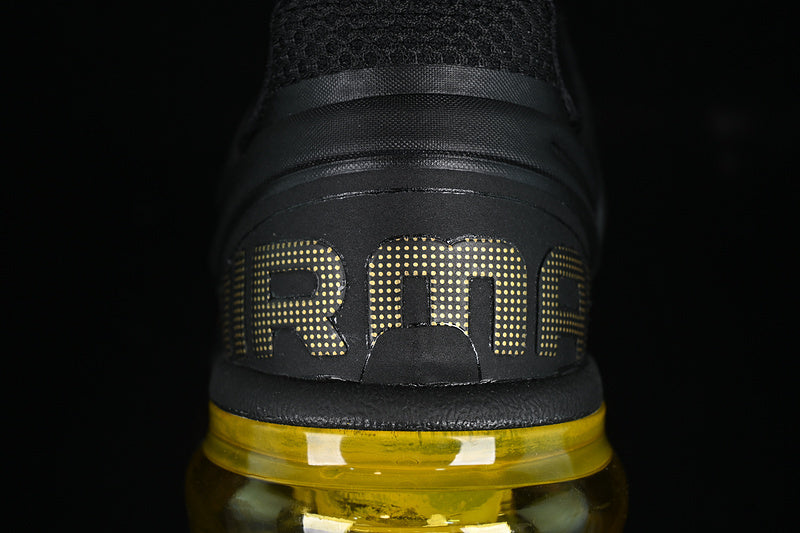Air max 2013 “Black University Red”