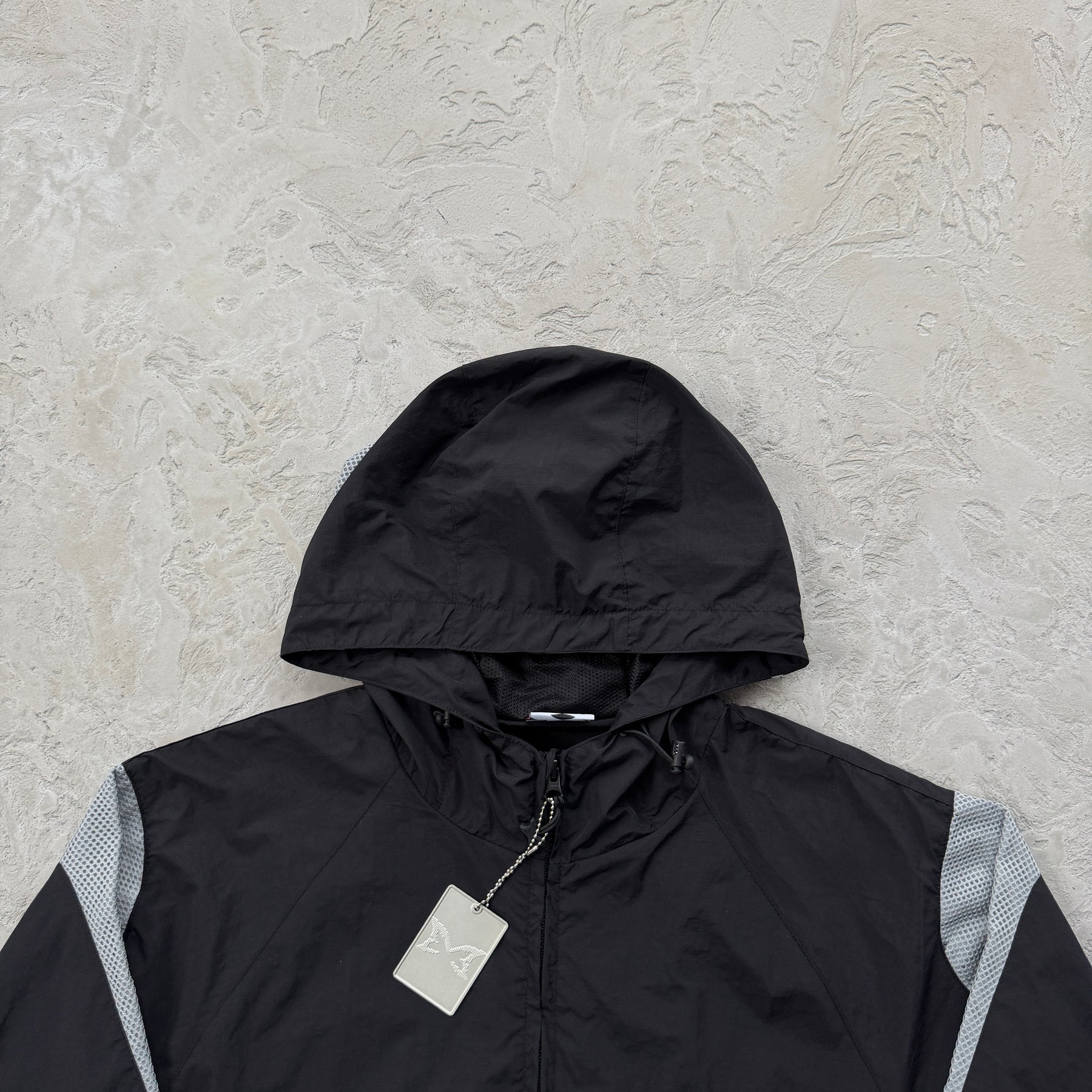 Conjunto Mertra “Stealth Nylon Trackie”
