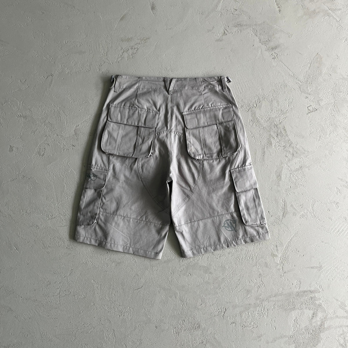 Shorts Cargo MNUS TWO “Graff” ( Cinza )