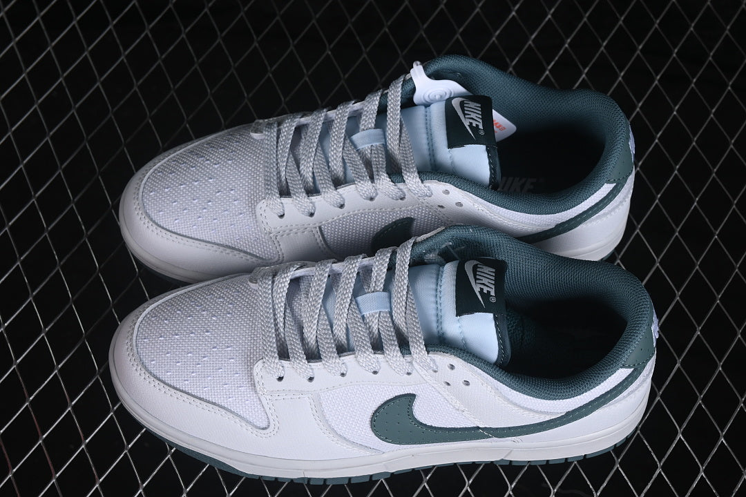 Dunk “Platinum Mineral Slate”